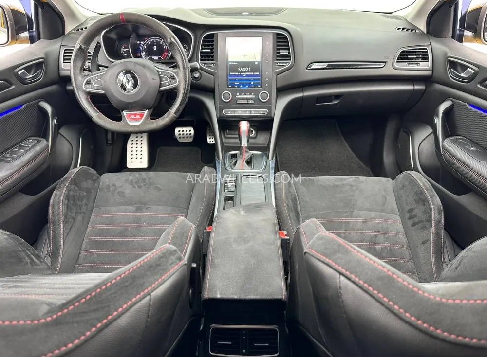 Renault Megane 2019 for Sale in Dubai Image-14