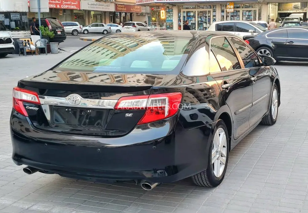 Toyota Camry 2015 for Sale in Sharjah Image-7