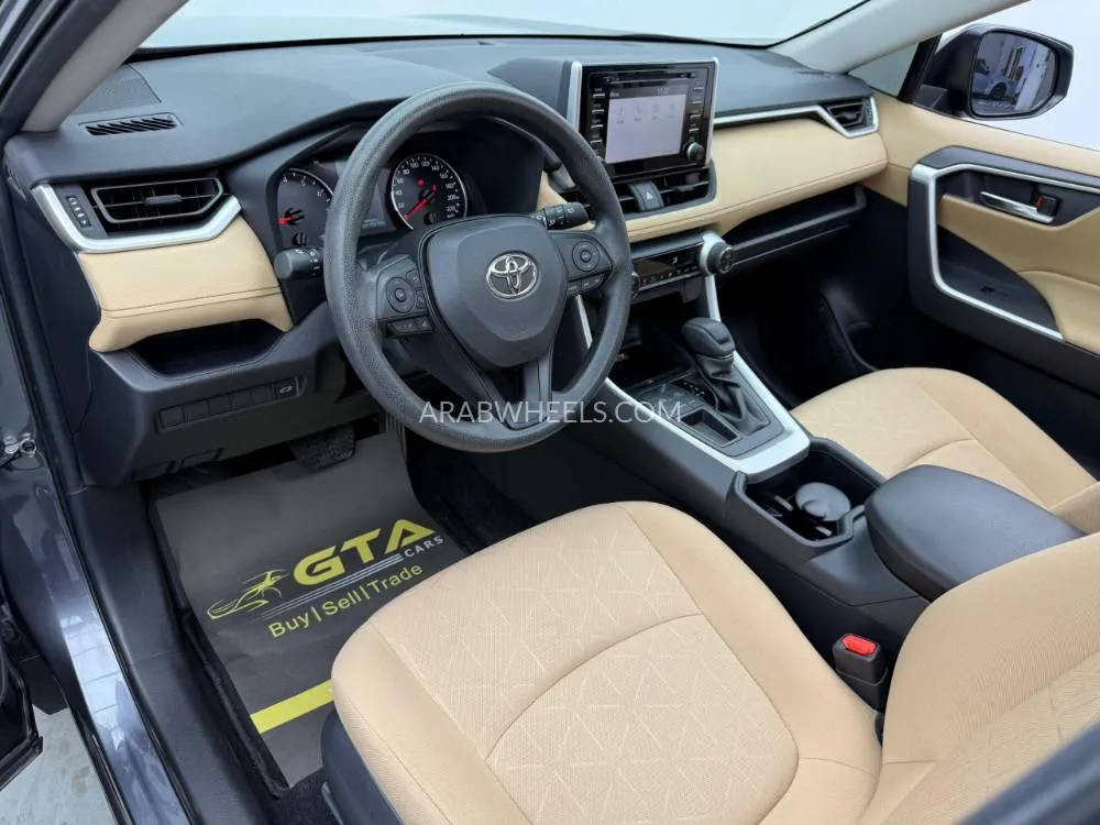 Toyota Rav4 2022 for Sale in Dubai Image-17