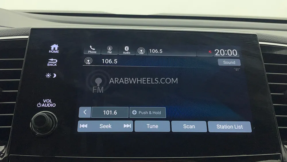 Honda Pilot 2019 for Sale in Dubai Image-15