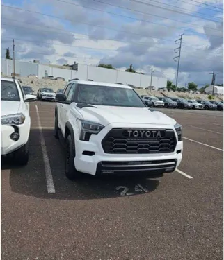 Toyota Sequoia 2024