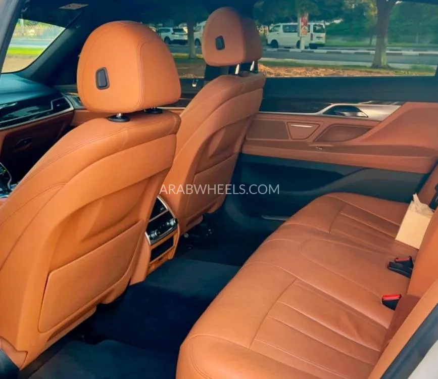 BMW 7 series 2017 for Sale in Dubai Image-2