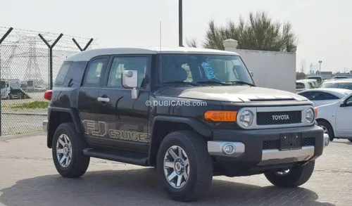 Toyota FJ Cruiser 2023