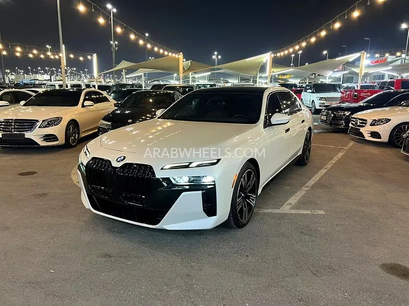 BMW 7 series 2023 for Sale in Fujairah Image-2