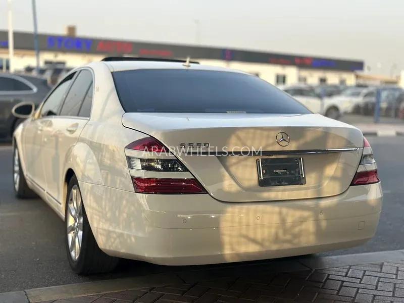 Mercedes Benz CLS Class 2007 for Sale in Dubai Image-5