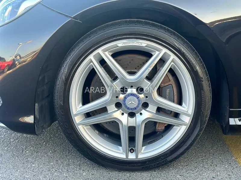 Mercedes Benz E Class 2014 for Sale in Dubai Image-10