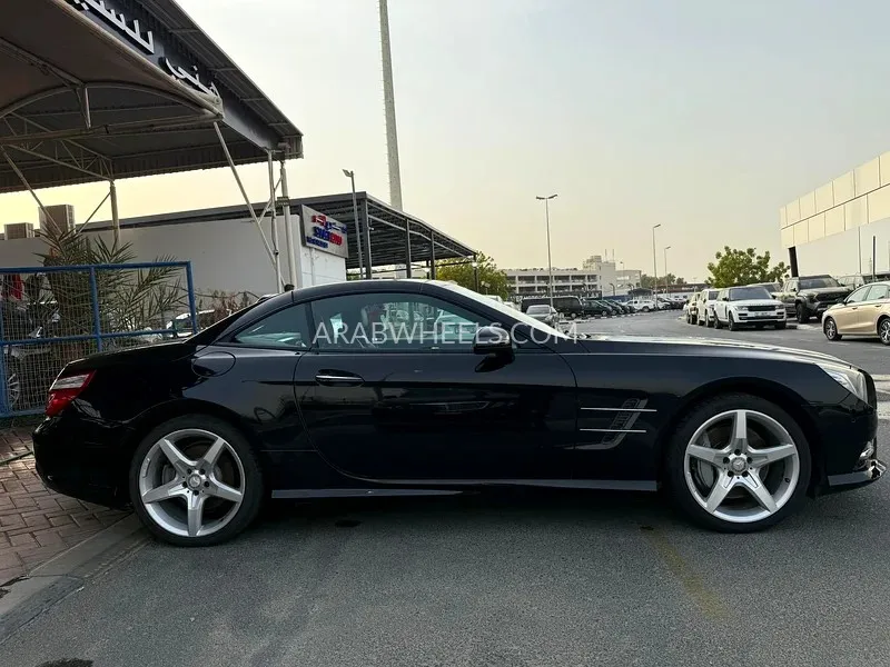Mercedes Benz SL Class 2012 for Sale in Dubai Image-4