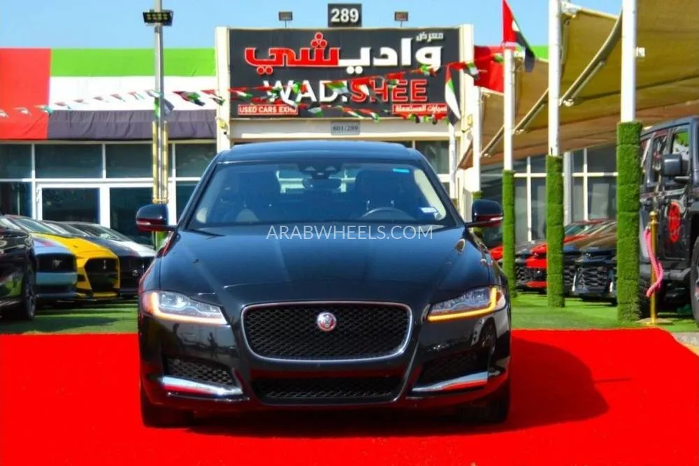 Jaguar XF 2020 for Sale in Sharjah Image-2