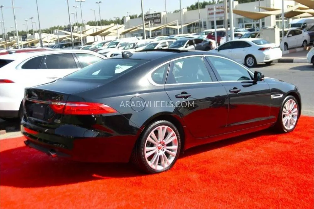 Jaguar XF 2020 for Sale in Sharjah Image-6