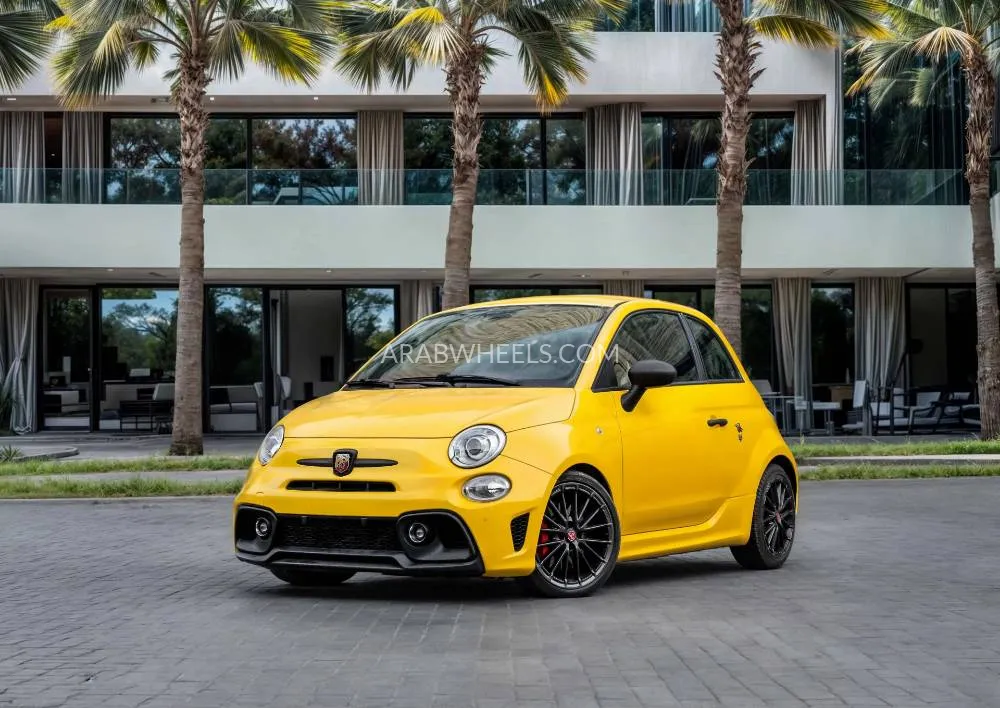 Abarth 595 2022 for Sale in Dubai Image-17