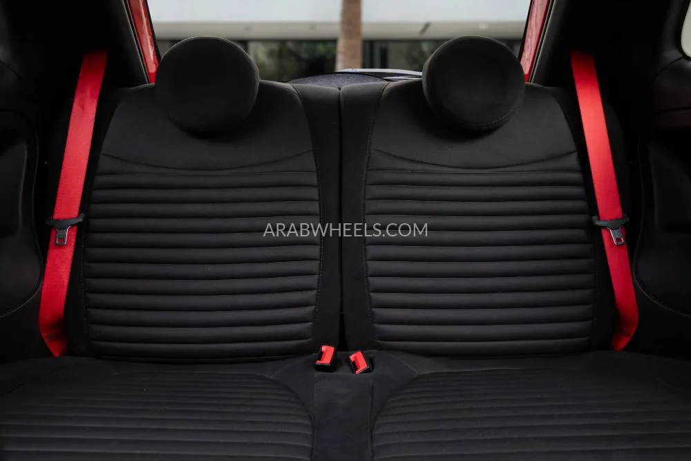 Abarth 595 2022 for Sale in Dubai Image-12