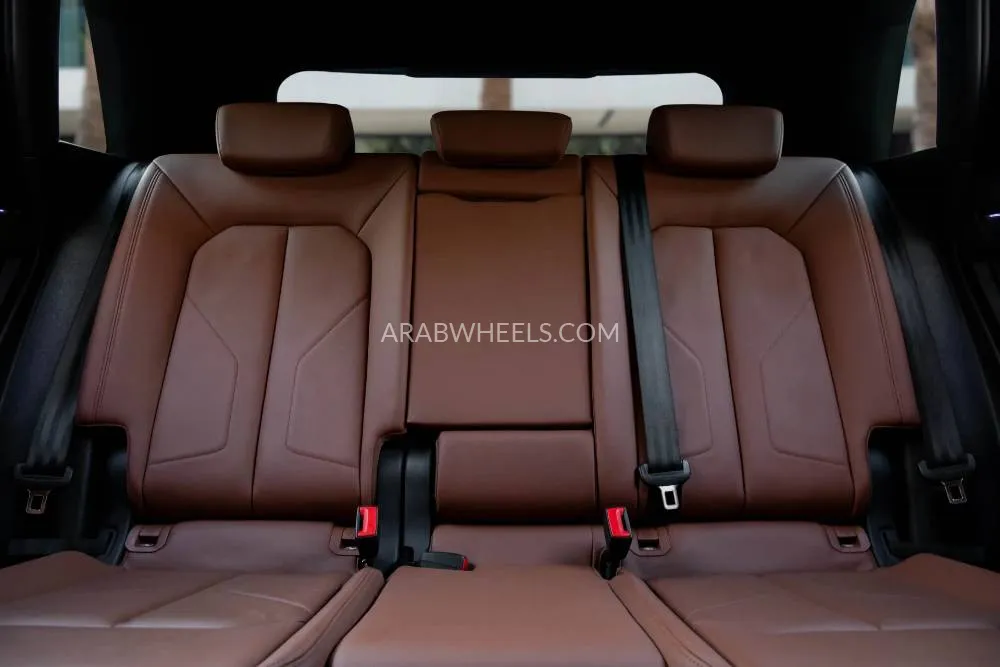 Audi Q3 2020 for Sale in Dubai Image-12