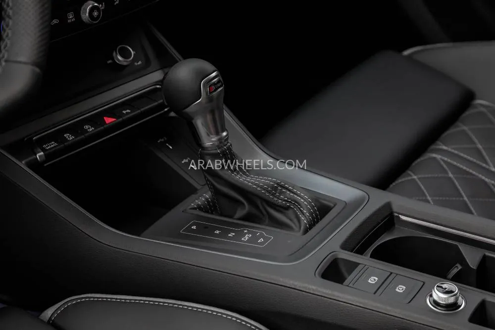 Audi Q3 2025 for Sale in Dubai Image-10