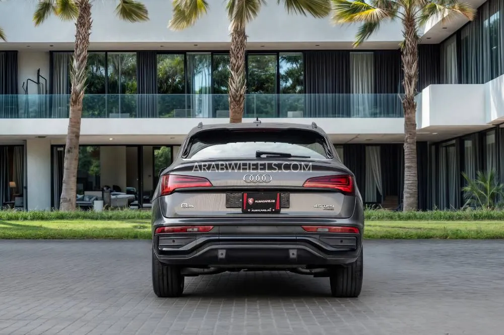 Audi Q5 2023 for Sale in Dubai Image-5
