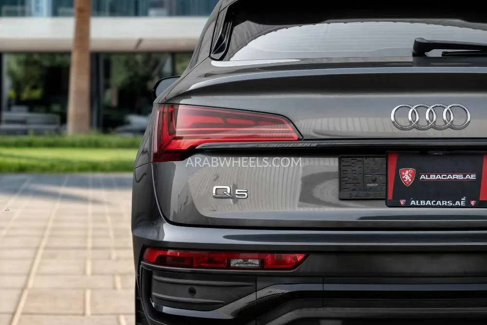 Audi Q5 2023 for Sale in Dubai Image-6