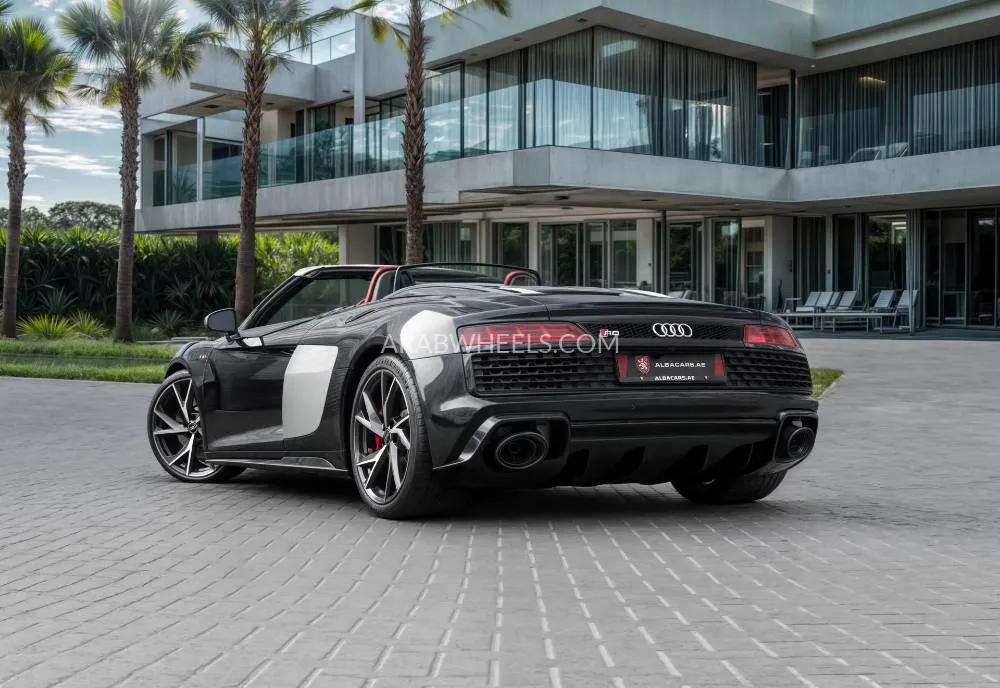 Audi R8 2021 for Sale in Dubai Image-18