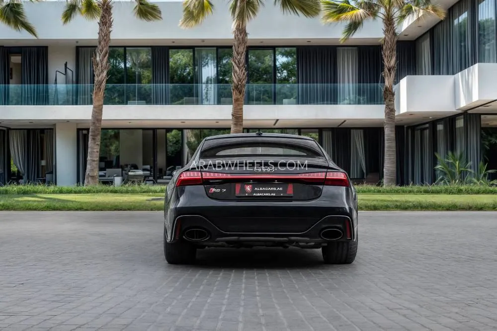 Audi RS 7 2022 for Sale in Dubai Image-5
