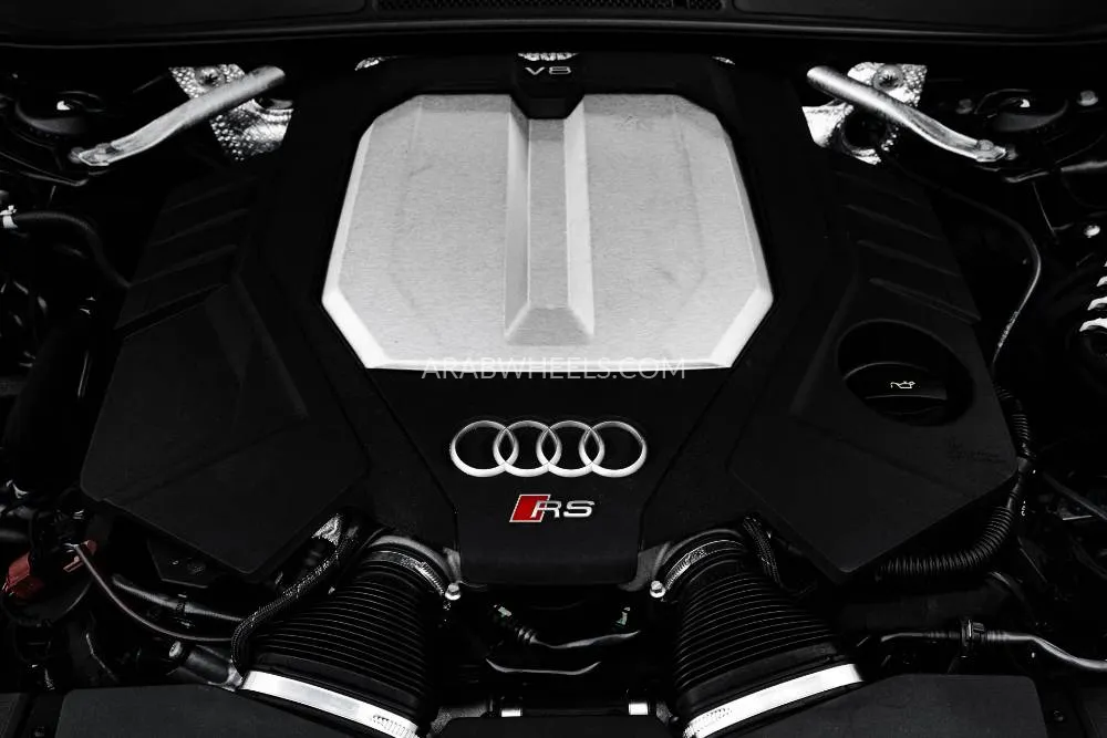 Audi RS 7 2022 for Sale in Dubai Image-16