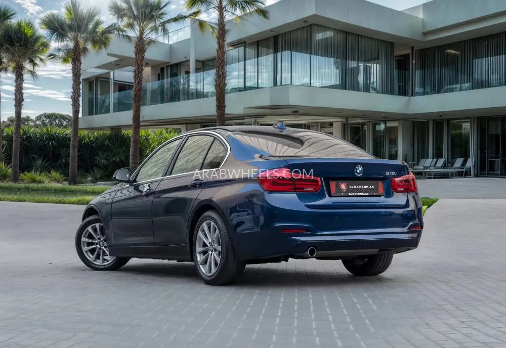 BMW 3 series 2018 for Sale in Dubai Image-3