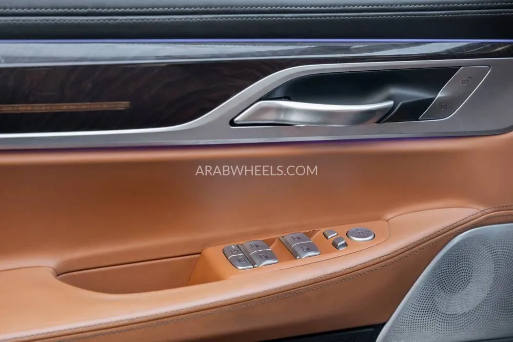 BMW 7 series 2018 for Sale in Dubai Image-16