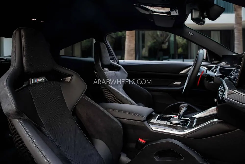BMW M4 2023 for Sale in Dubai Image-11