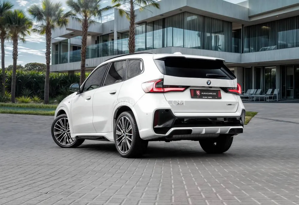 BMW X1 2024 for Sale in Dubai Image-3