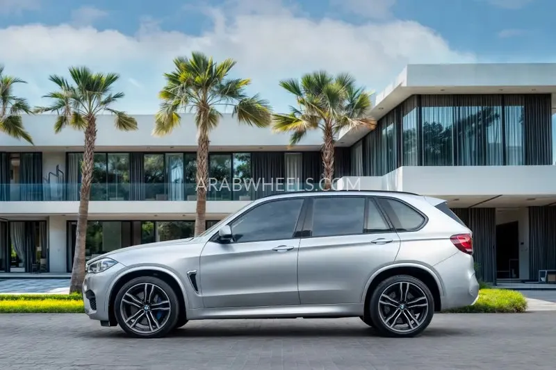 BMW X5 2018 for Sale in Dubai Image-23