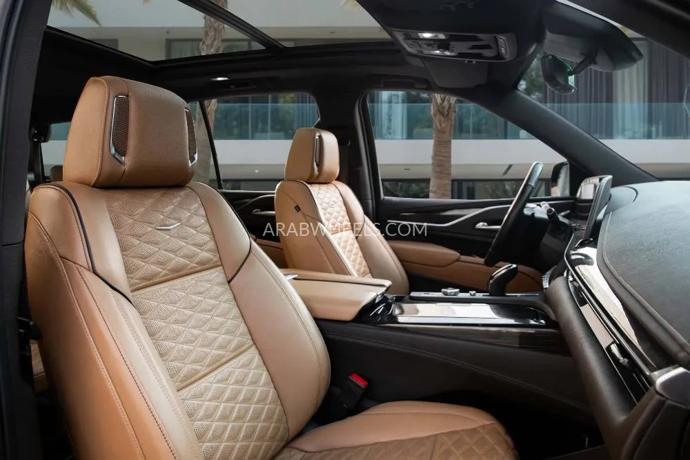 Cadillac Escalade 2022 for Sale in Dubai Image-11