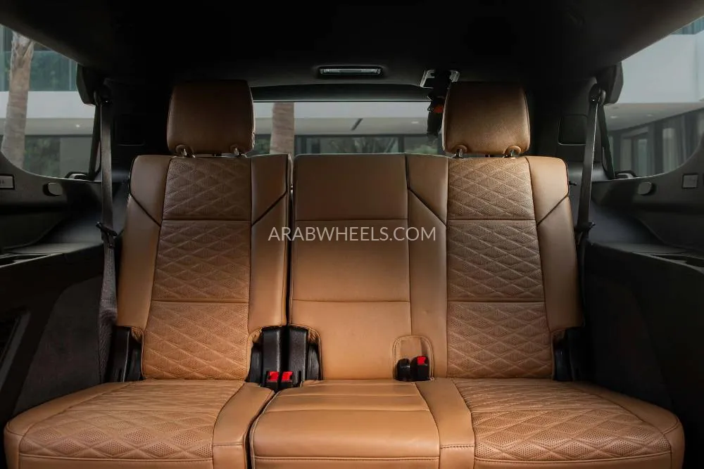 Cadillac Escalade 2022 for Sale in Dubai Image-13