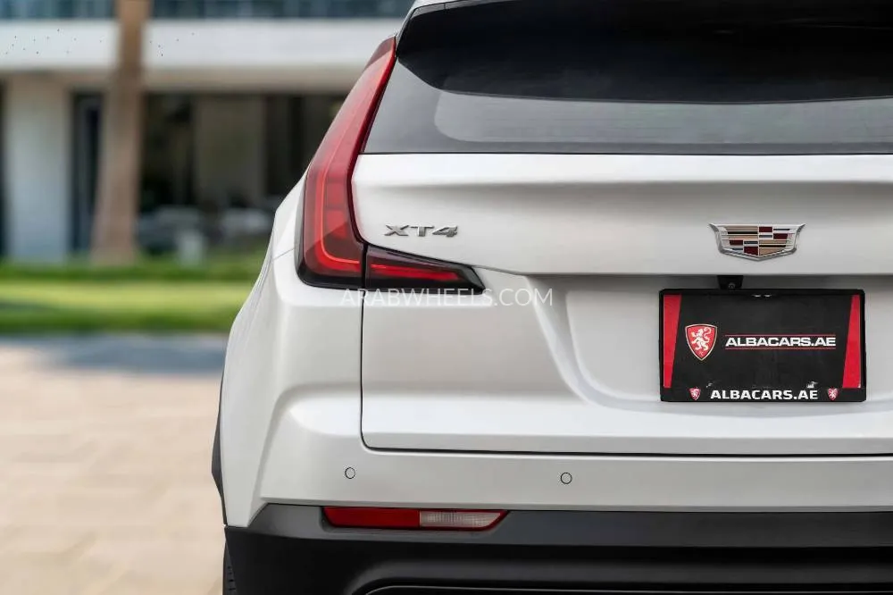 Cadillac XT4 2022 for Sale in Dubai Image-6