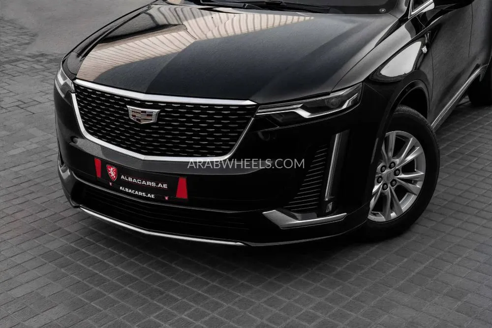 Cadillac XT6 2023 for Sale in Dubai Image-7