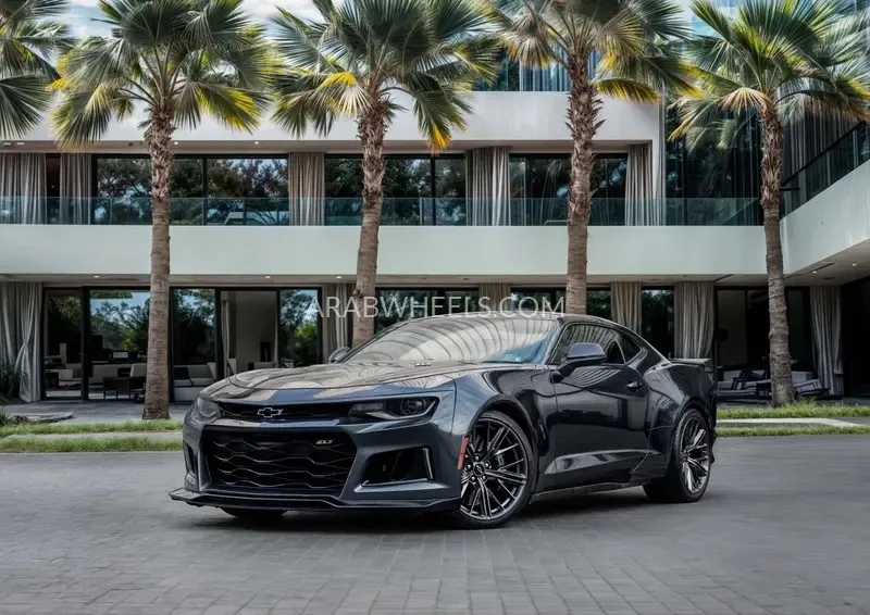 Chevrolet Camaro 2023 for Sale in Dubai Image-24