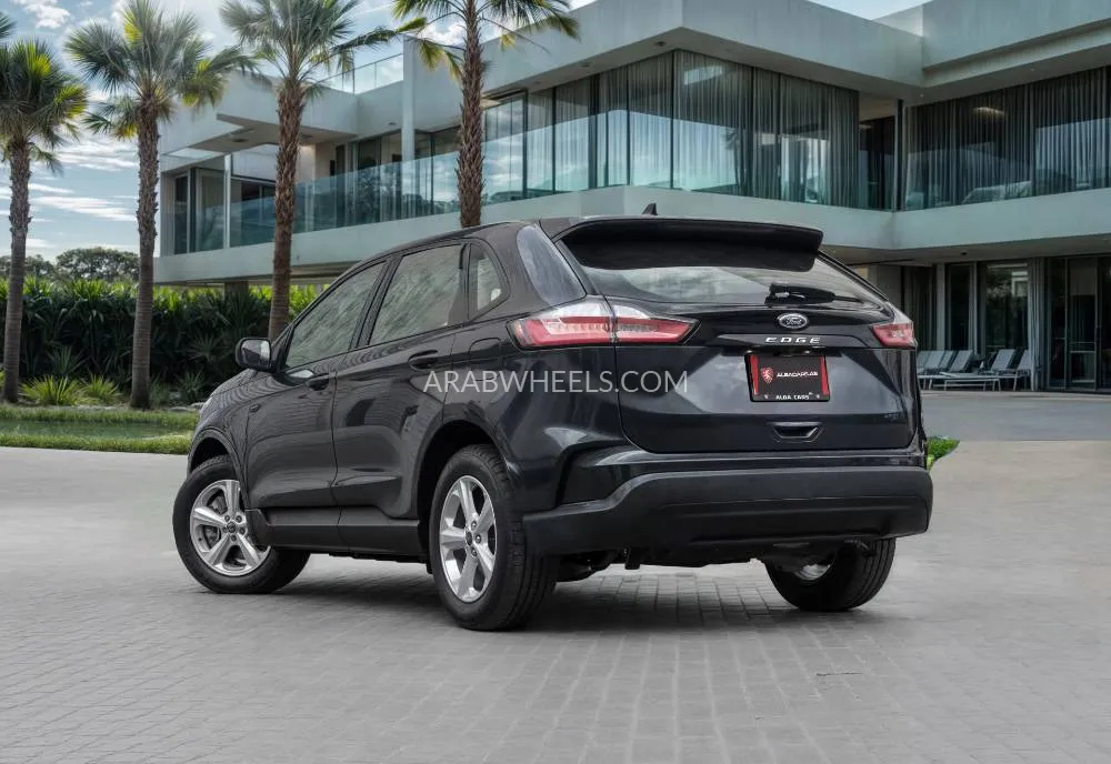 Ford Edge 2022 for Sale in Dubai Image-18