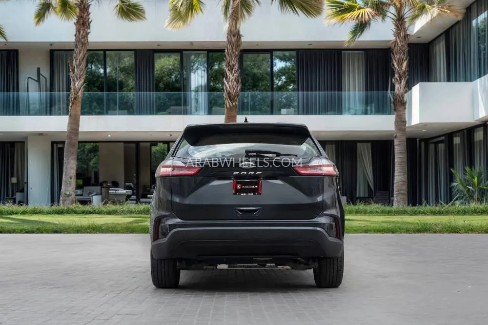 Ford Edge 2022 for Sale in Dubai Image-20