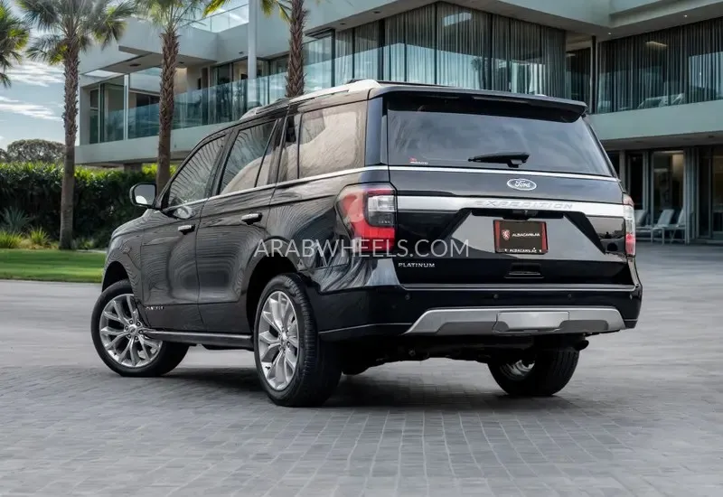 Ford Expedition 2019 for Sale in Dubai Image-24