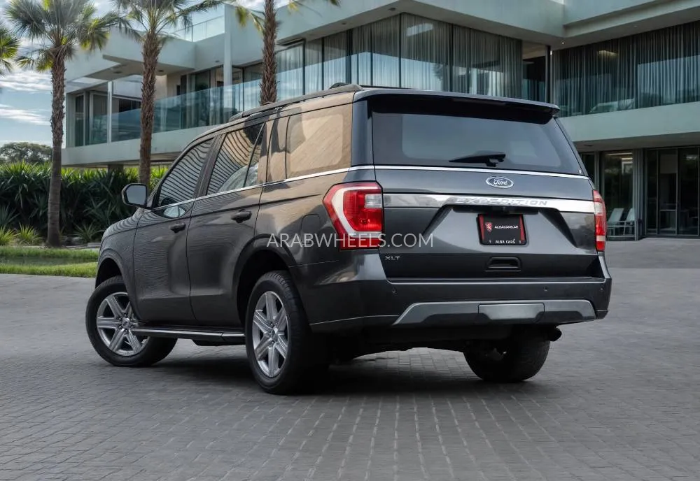 Ford Expedition 2020 for Sale in Dubai Image-3