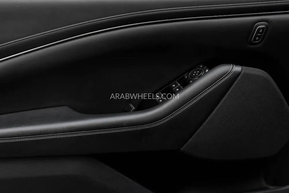 Ford Mustang Mach E 2022 for Sale in Dubai Image-13