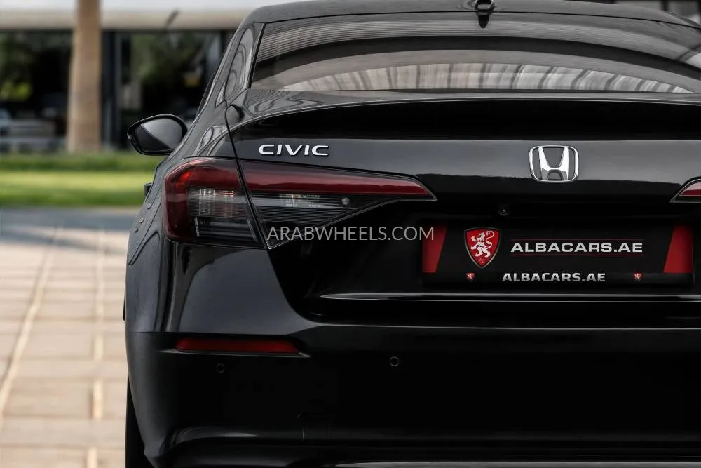 Honda Civic 2025 for Sale in Dubai Image-6