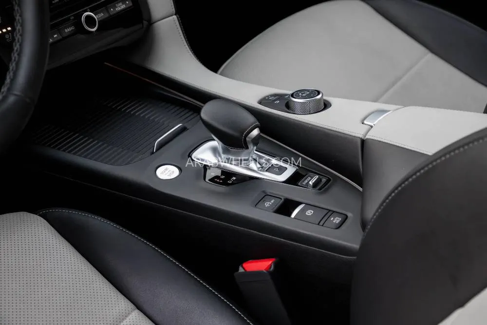 Infiniti QX55 2024 for Sale in Dubai Image-8