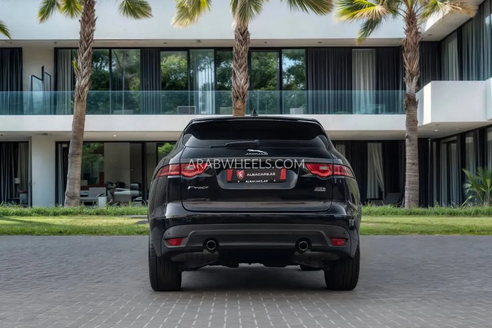 Jaguar F Pace 2020 for Sale in Dubai Image-5