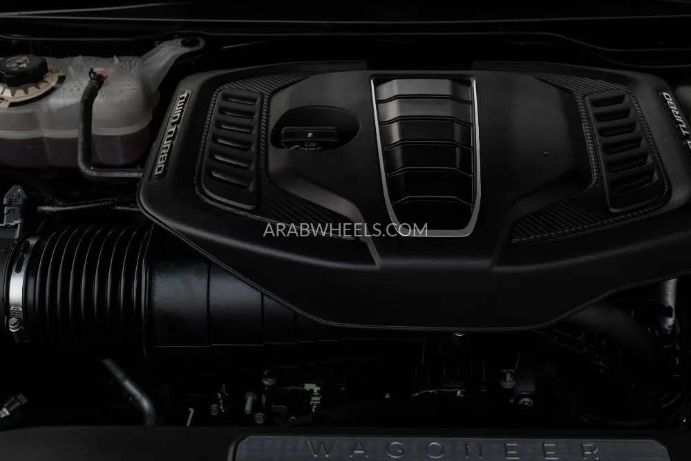 Jeep Grand Wagoneer 2023 for Sale in Dubai Image-17