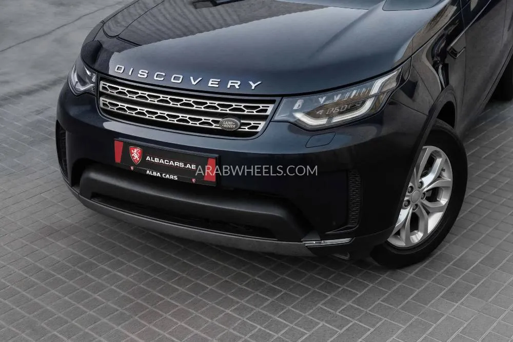Land Rover Discovery 2019 for Sale in Dubai Image-7