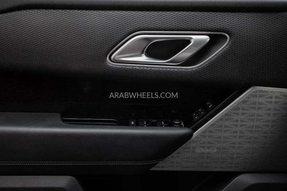 Land Rover Range Rover Velar 2019 for Sale in Dubai Image-12