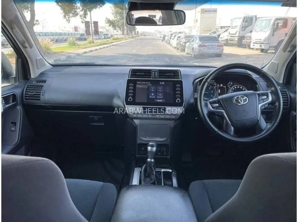 تويوتا لاند كروزر برادو 2021 for Sale in دبي Image-9