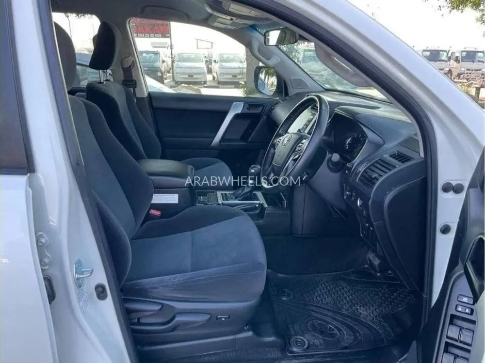 تويوتا لاند كروزر برادو 2021 for Sale in دبي Image-13