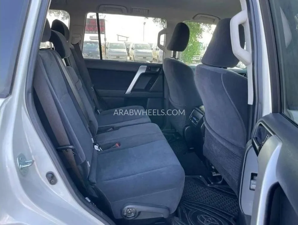 تويوتا لاند كروزر برادو 2021 for Sale in دبي Image-15