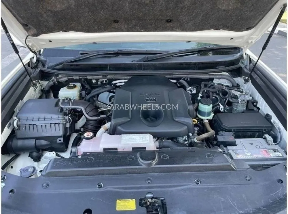 تويوتا لاند كروزر برادو 2021 for Sale in دبي Image-20