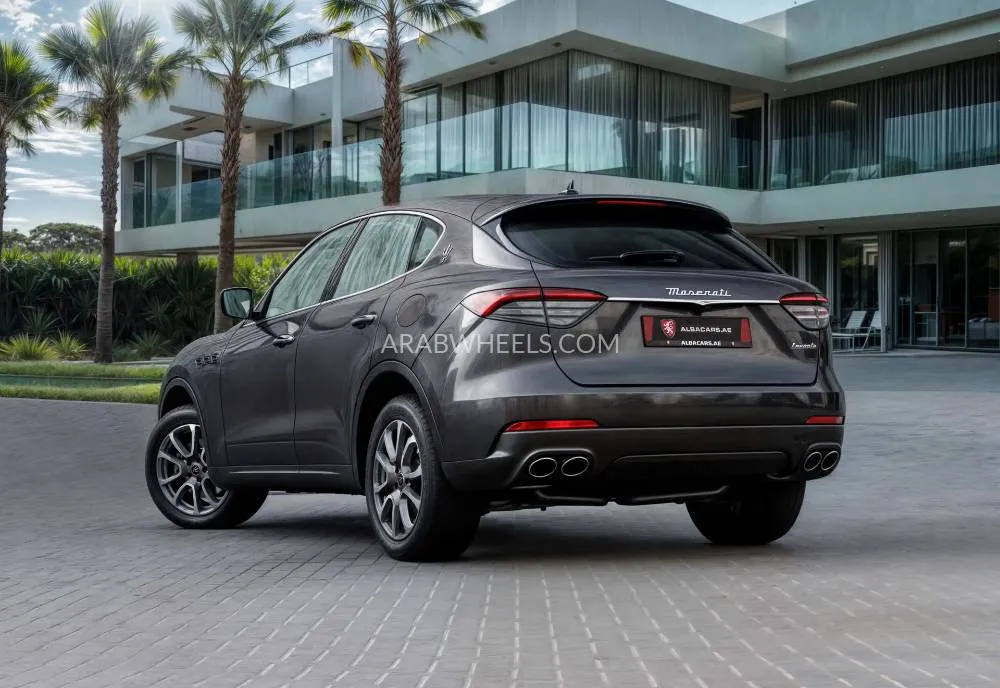 Maserati Levante 2022 for Sale in Dubai Image-3