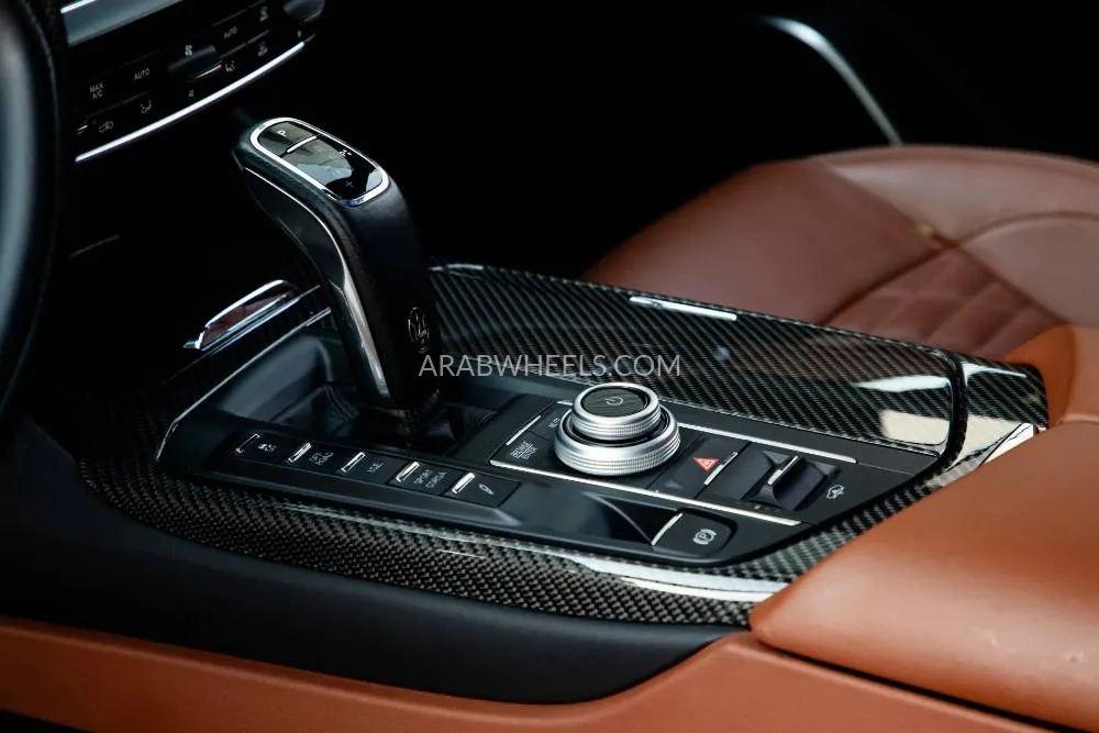 Maserati Levante 2022 for Sale in Dubai Image-9