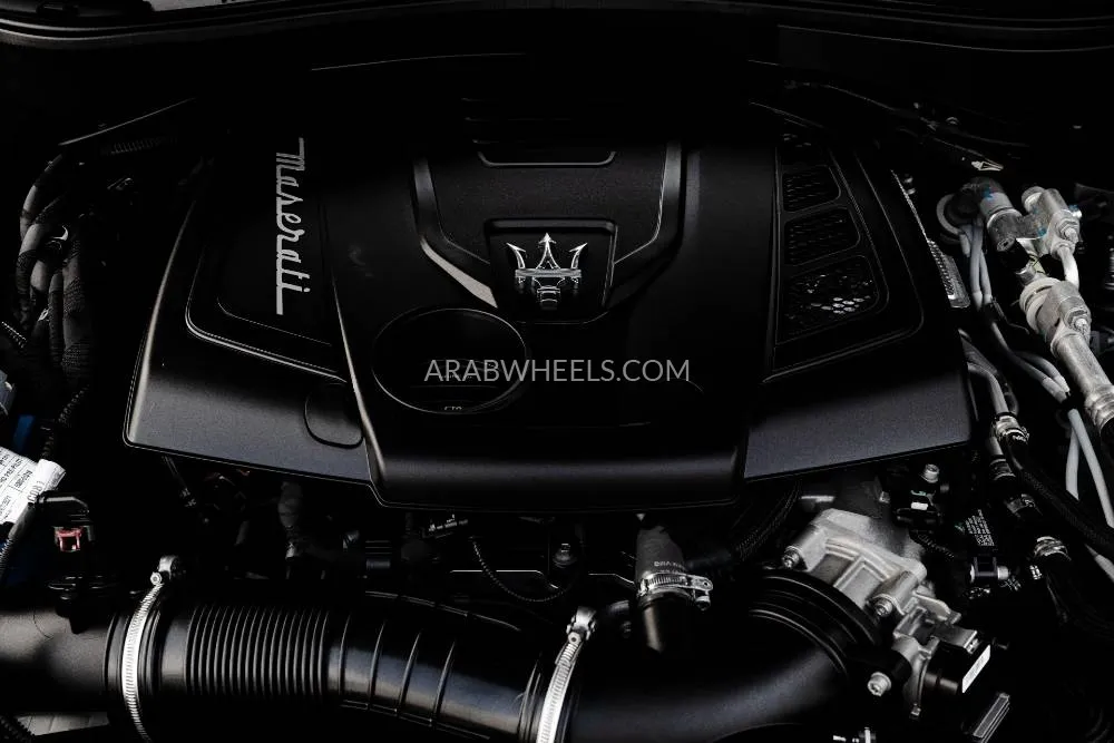 Maserati Levante 2023 for Sale in Dubai Image-16